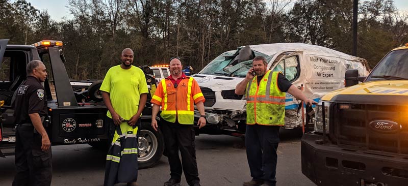 Call Intercoastal Towing for accident management and wrecker services.  Geocode: @34.2608454,-77.8488667
